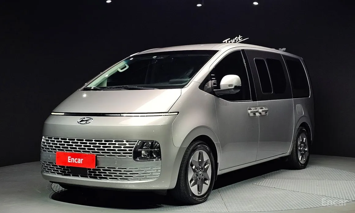 Hyundai Staria 2021 Tourer 11-Seater