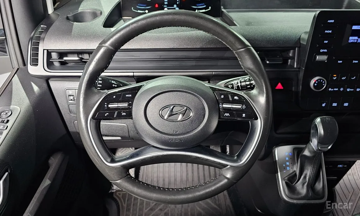 Hyundai Staria 2021 Tourer 11-Seater