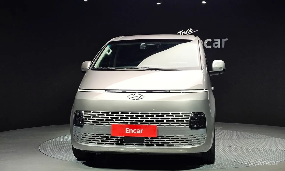 Hyundai Staria 2021 Tourer 11-Seater