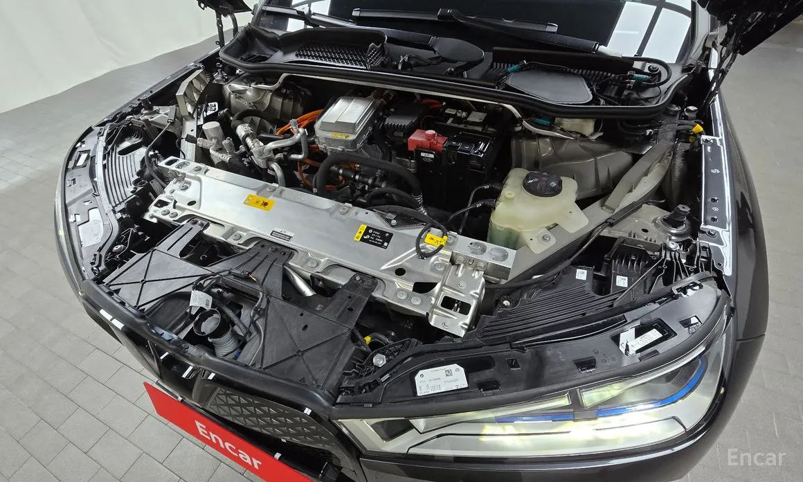 BMW iX 2021 xDrive50 Sports Plus