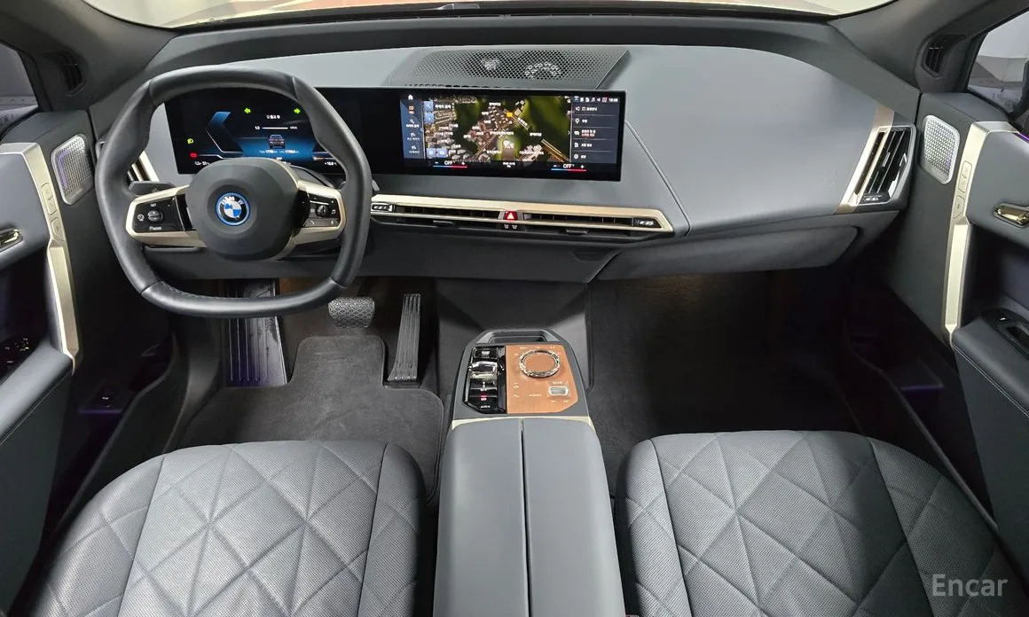 BMW iX 2021 xDrive50 Sports Plus