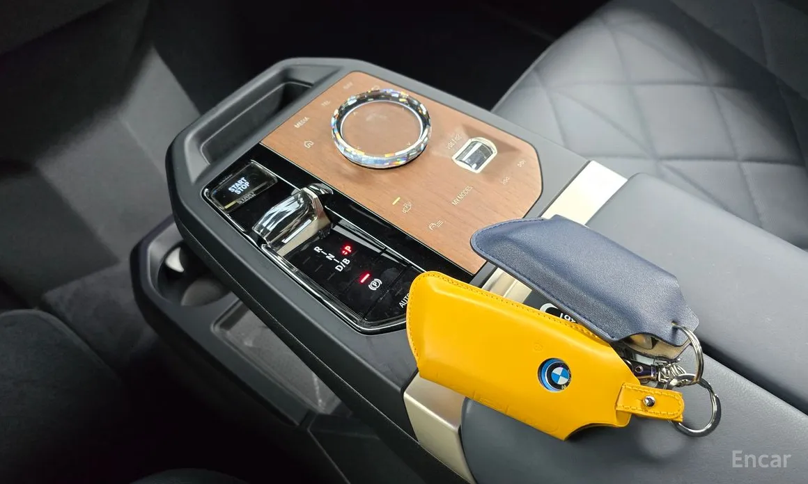 BMW iX 2021 xDrive50 Sports Plus