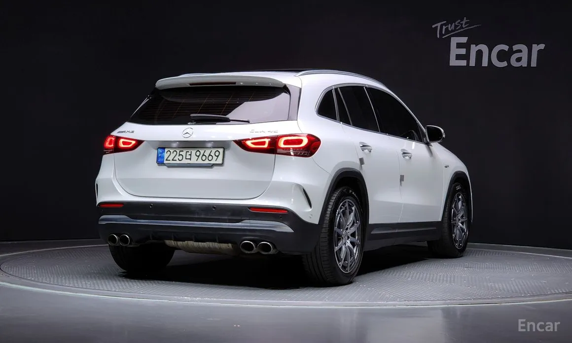 Mercedes-Benz GLA-Class 2020 GLA45 AMG 4MATIC+