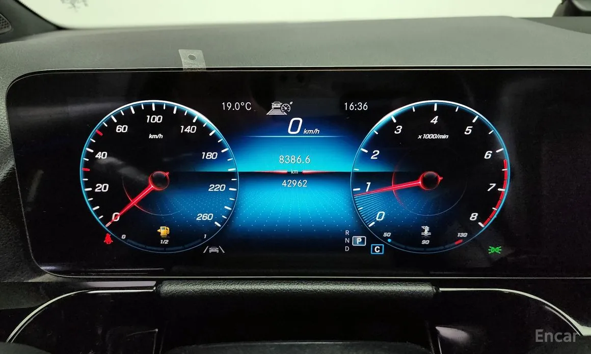 Mercedes-Benz GLA-Class 2020 GLA220