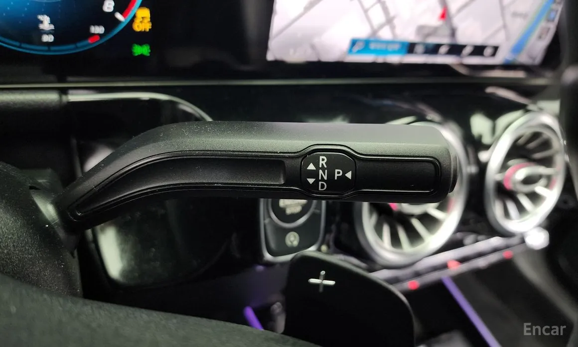 Mercedes-Benz GLA-Class 2020 GLA220