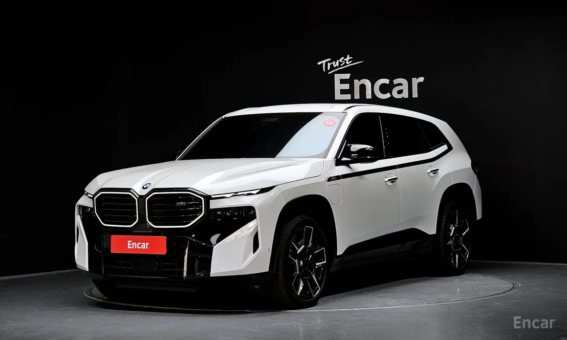 BMW XM 2023 4.4