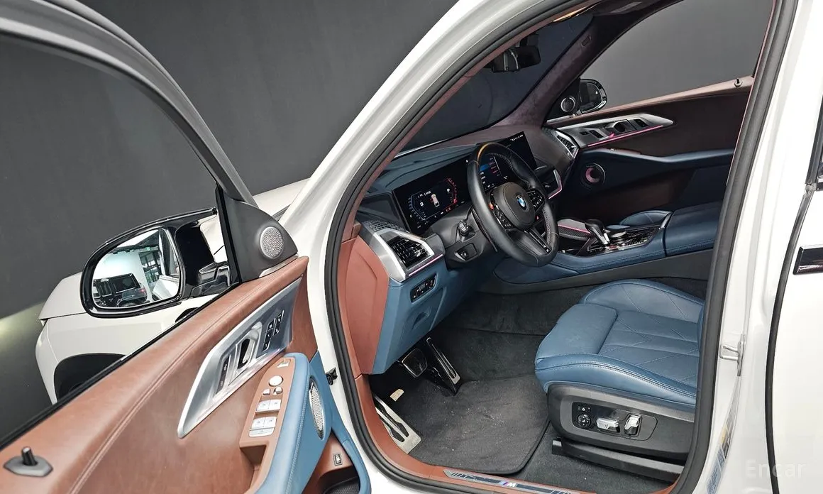 BMW XM 2023 4.4