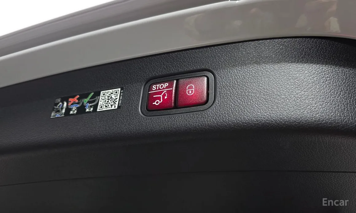 Mercedes-Benz GLC-Class 2023 AMG GLC43 4MATIC