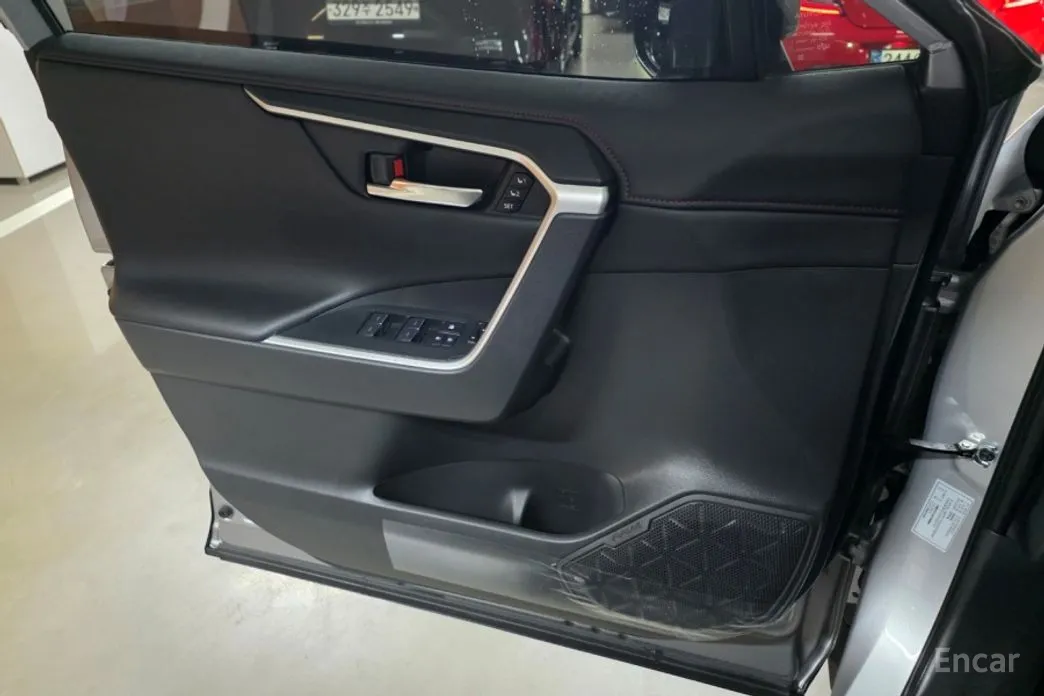 Toyota RAV4 2019 2.5 4WD PHEV XSE