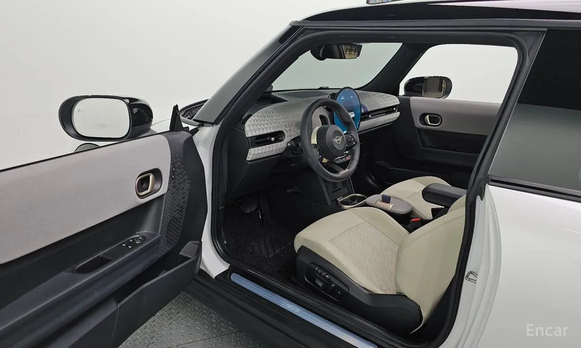 Mini Cooper 2024 Favoured