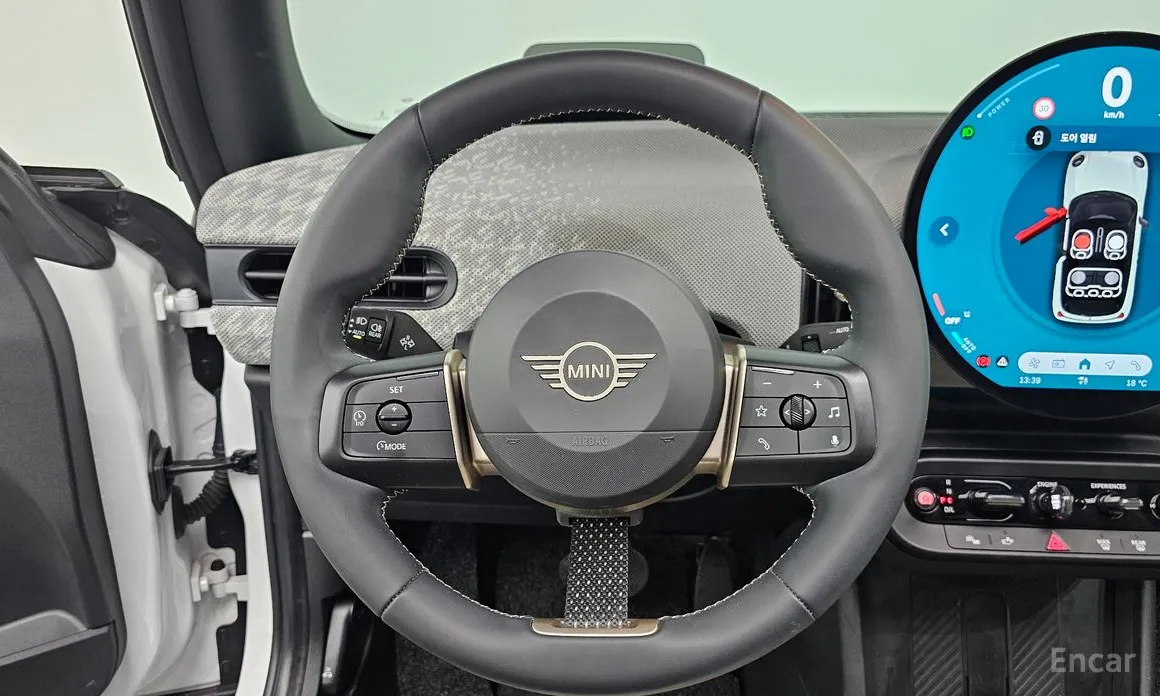 Mini Cooper 2024 Favoured