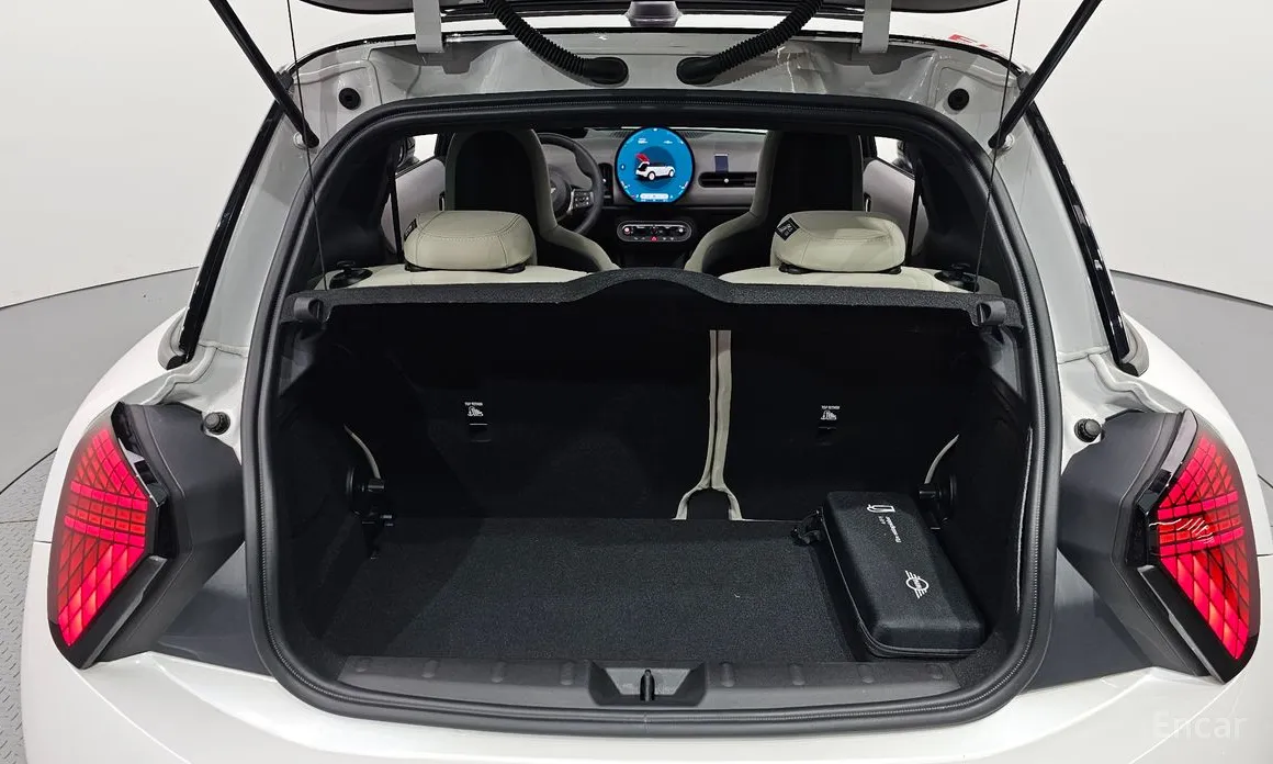 Mini Cooper 2024 Favoured