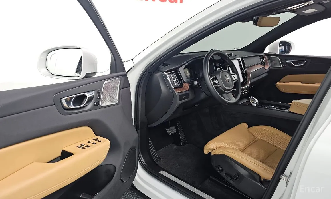 Volvo XC60 2017 B5 Ultimate Bright