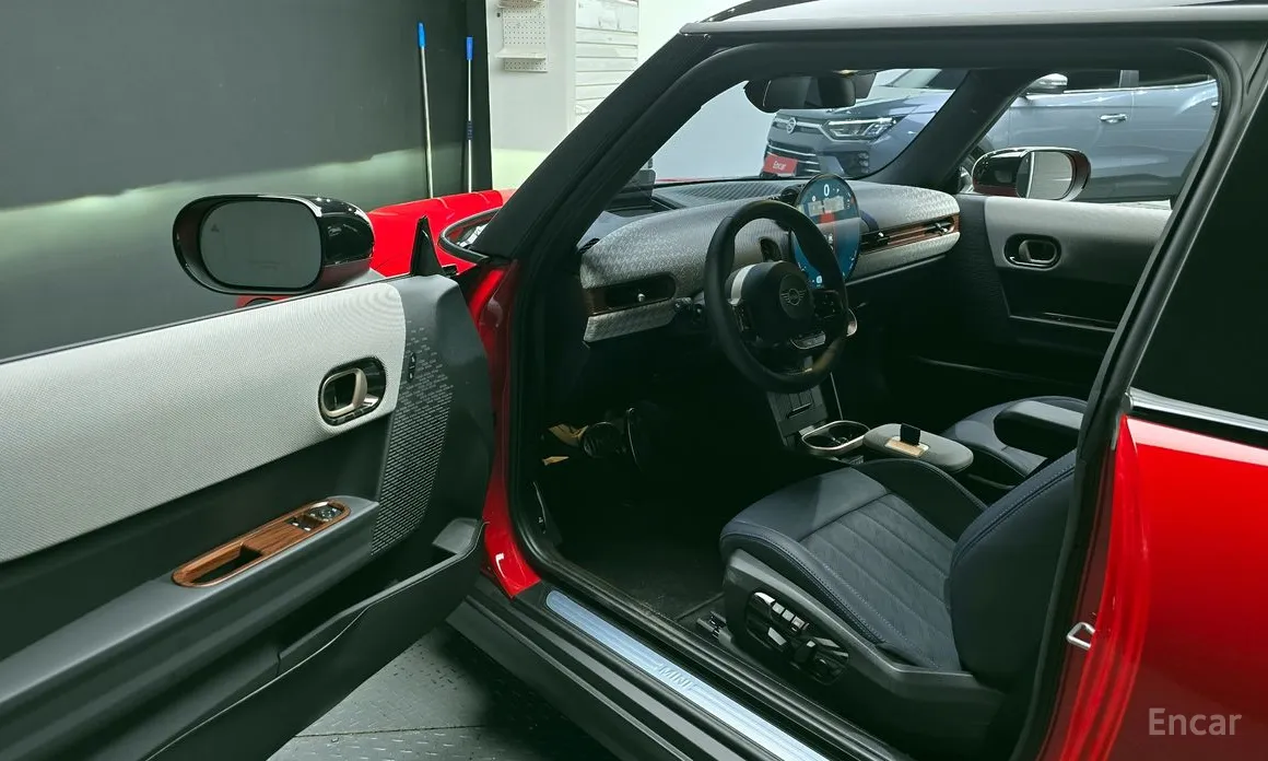 Mini Cooper 2024 Favoured