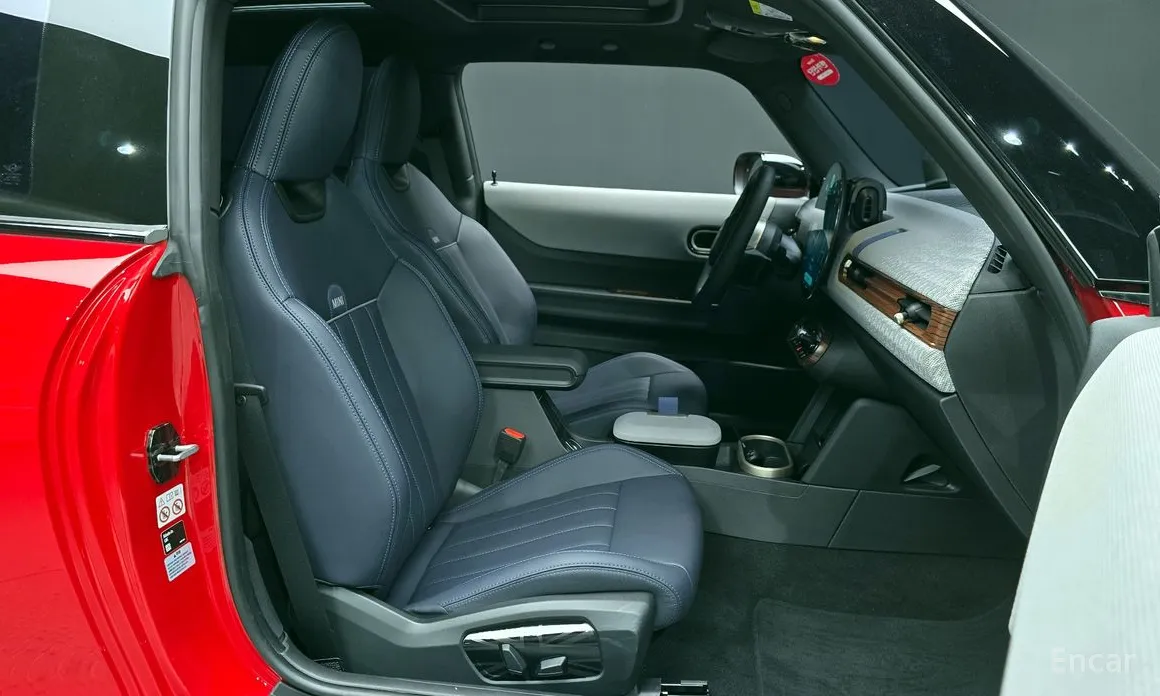 Mini Cooper 2024 Favoured