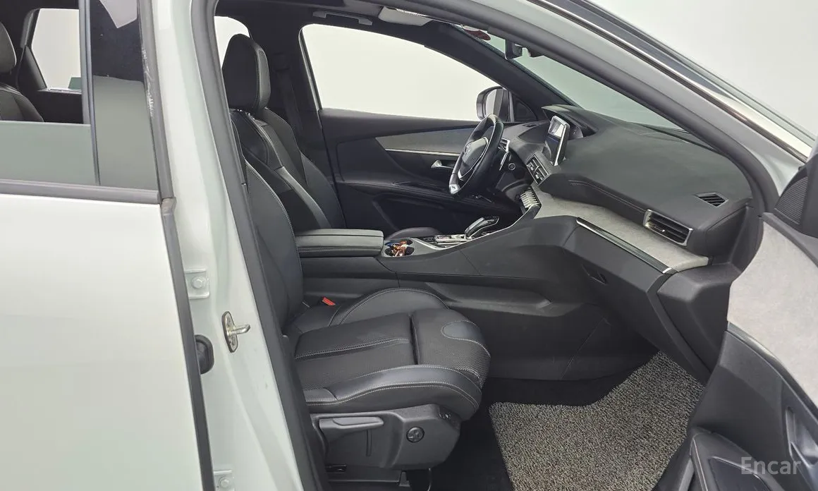 Peugeot 5008 2017 1.5 BlueHDi GT