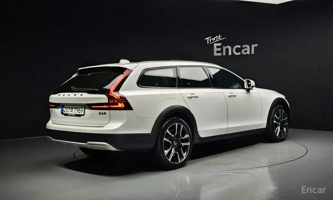 Volvo V90 2017 B6 Ultimate AWD