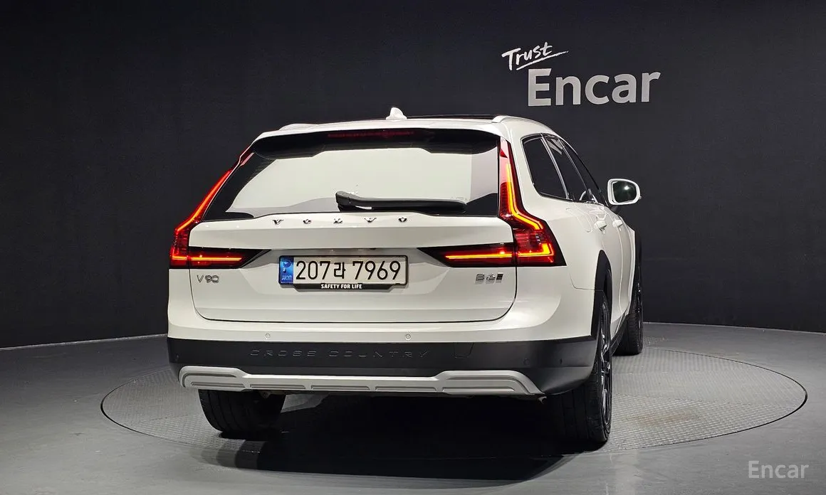 Volvo V90 2017 B6 Ultimate AWD