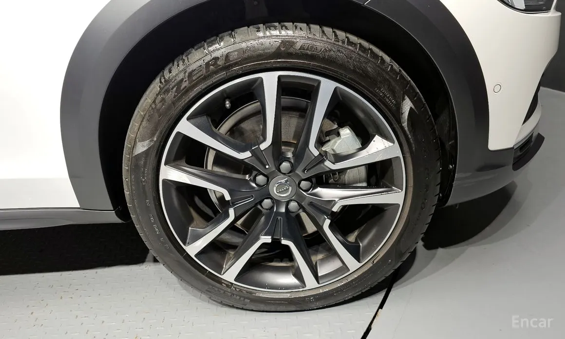 Volvo V90 2017 B6 Ultimate AWD