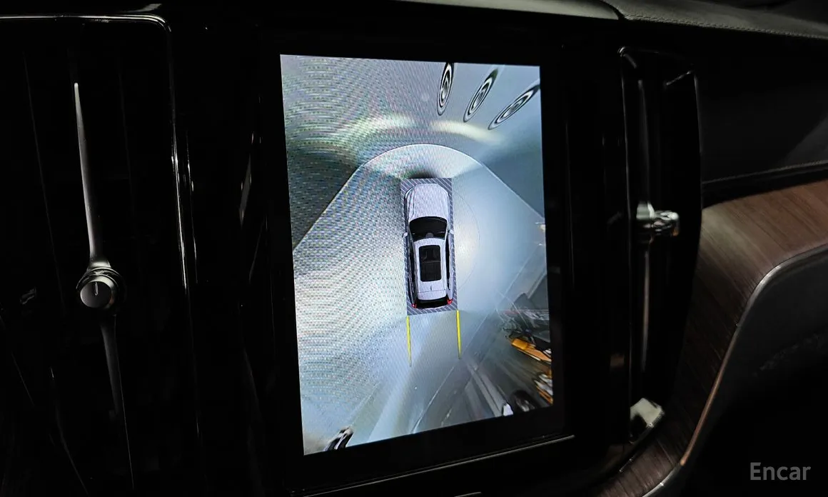 Volvo XC60 2017 B5 Ultimate Bright