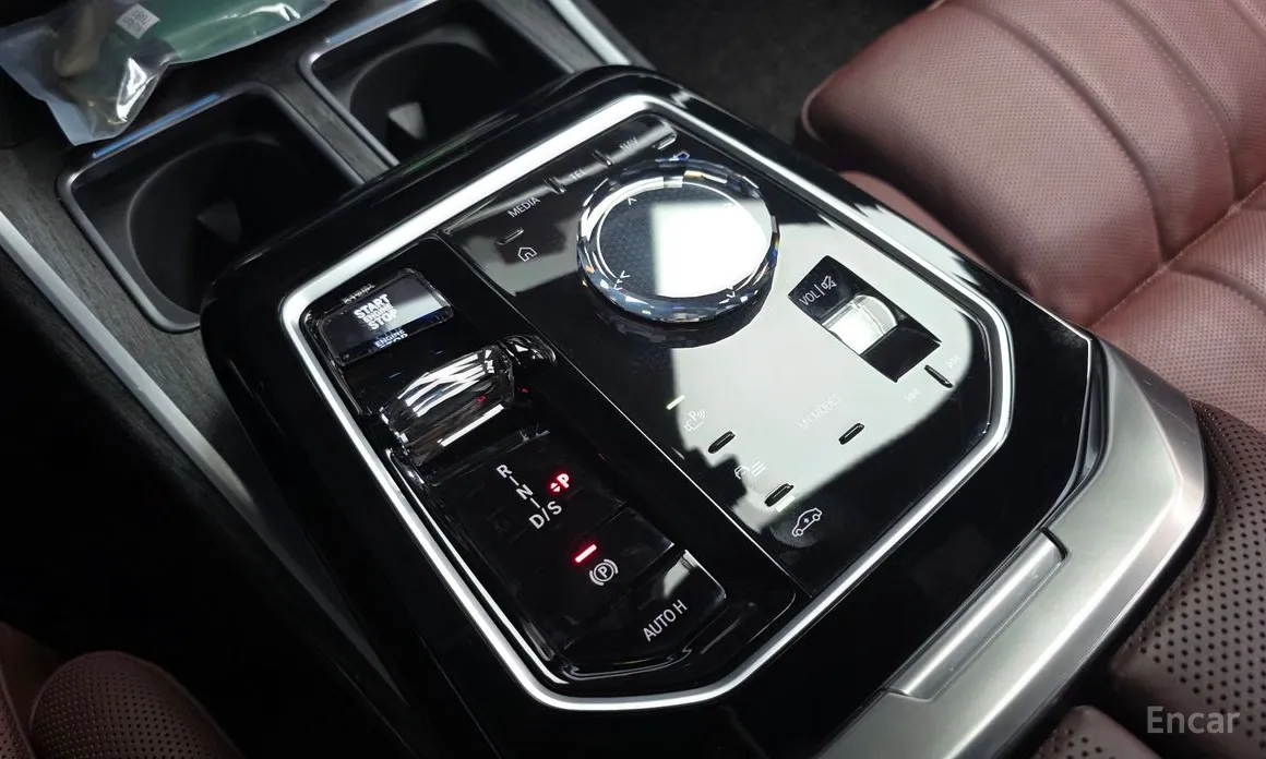 BMW 7 Series 2022 740i sDrive M Sport