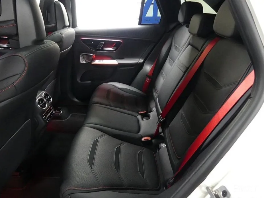 Mercedes-Benz GLC-Class 2023 AMG GLC43 4MATIC