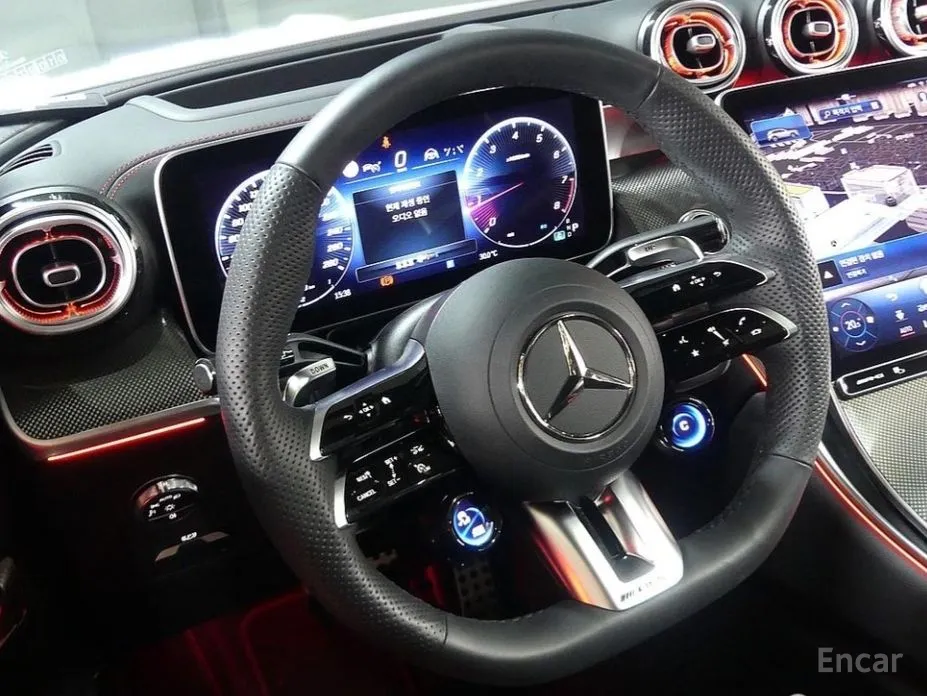 Mercedes-Benz GLC-Class 2023 AMG GLC43 4MATIC