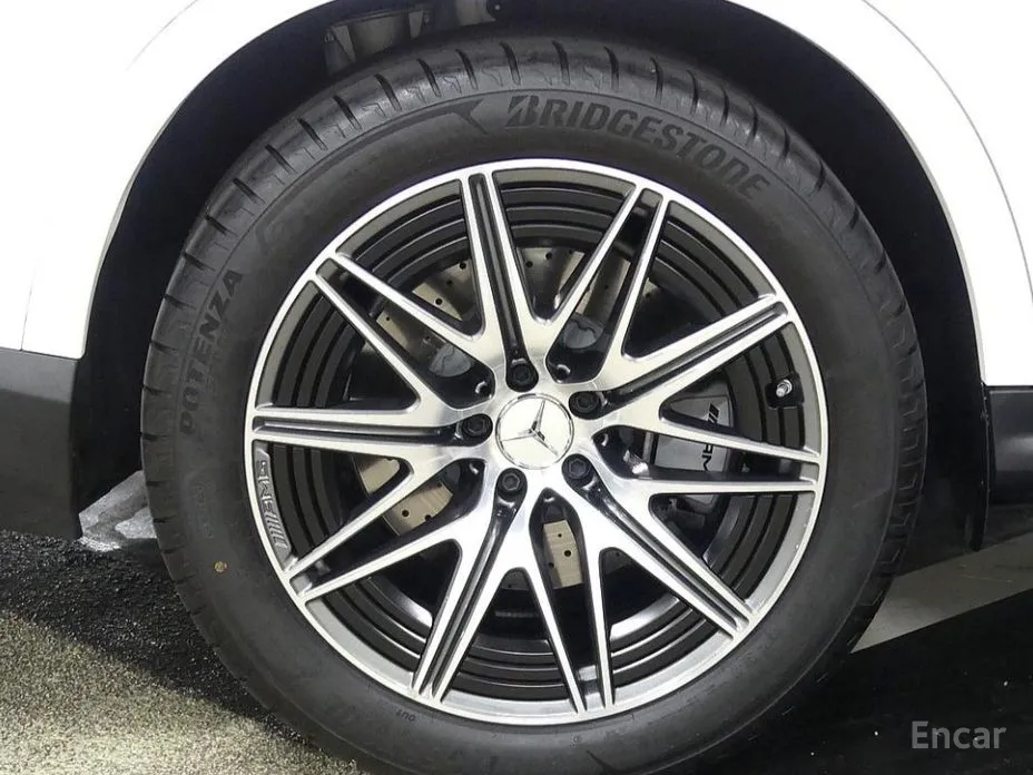 Mercedes-Benz GLC-Class 2023 AMG GLC43 4MATIC