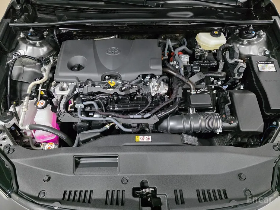 Toyota Camry 2024 2.5 XLE Hybrid