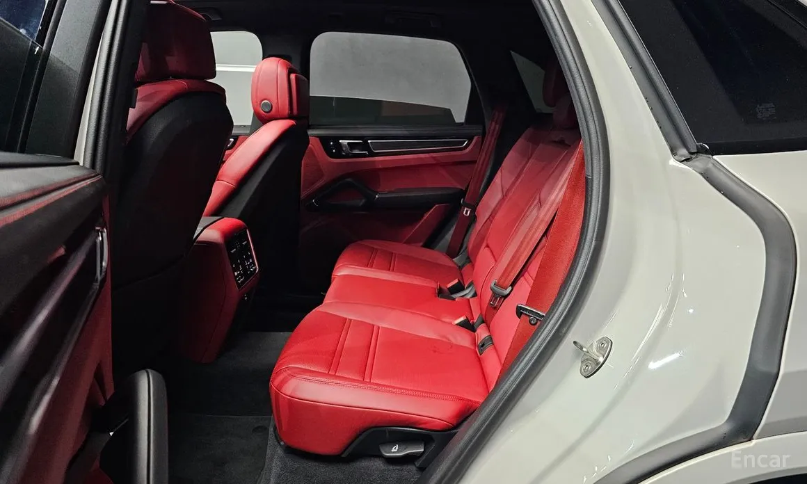 Porsche Cayenne 2019 3.0 PLATINUM EDITION