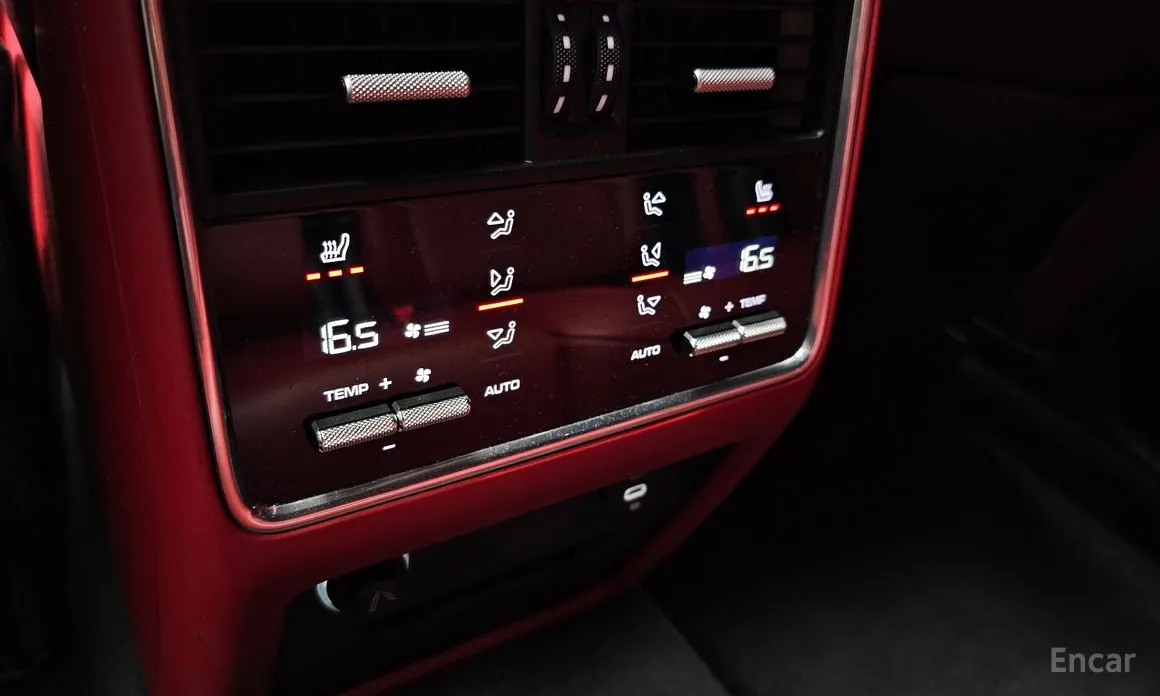 Porsche Cayenne 2019 3.0 PLATINUM EDITION