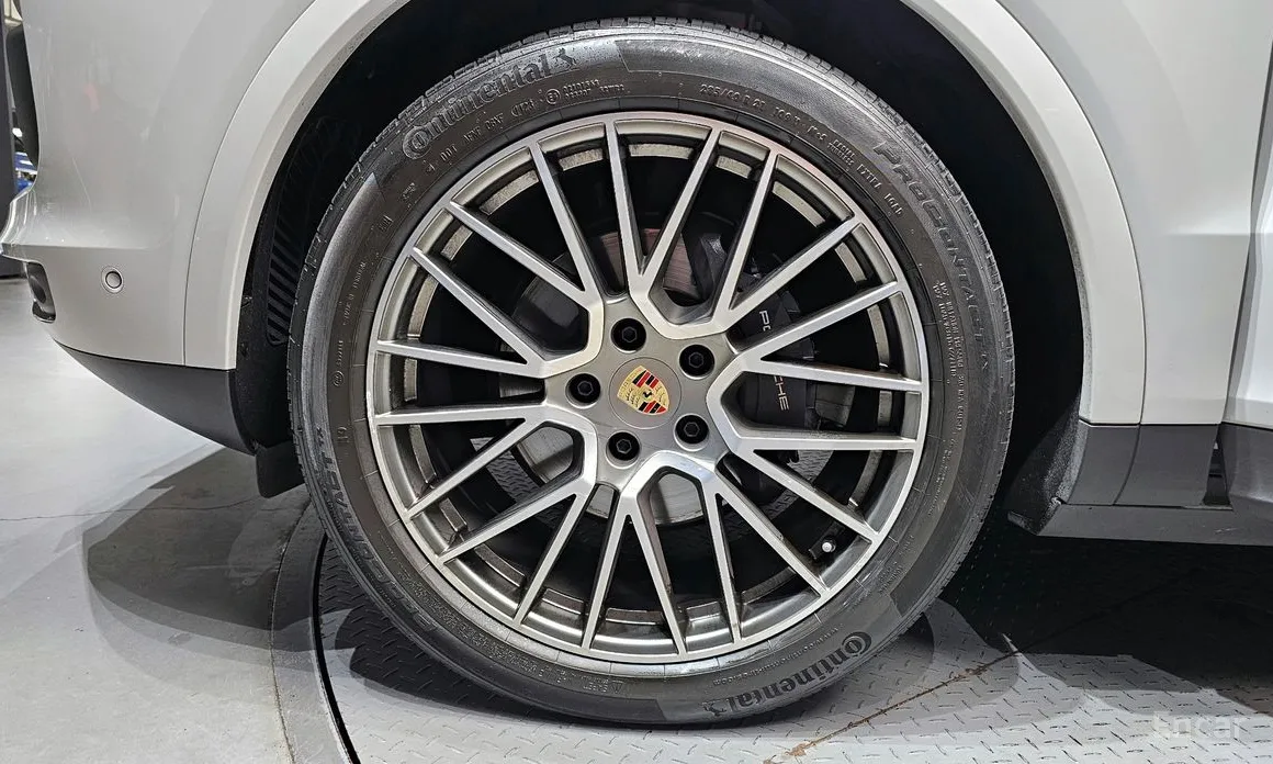 Porsche Cayenne 2019 3.0 PLATINUM EDITION