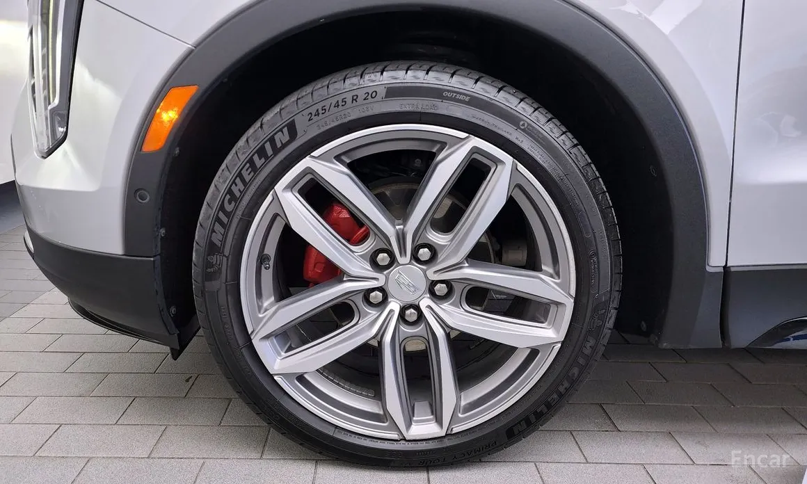 Cadillac XT4 2018 2.0 Sport AWD