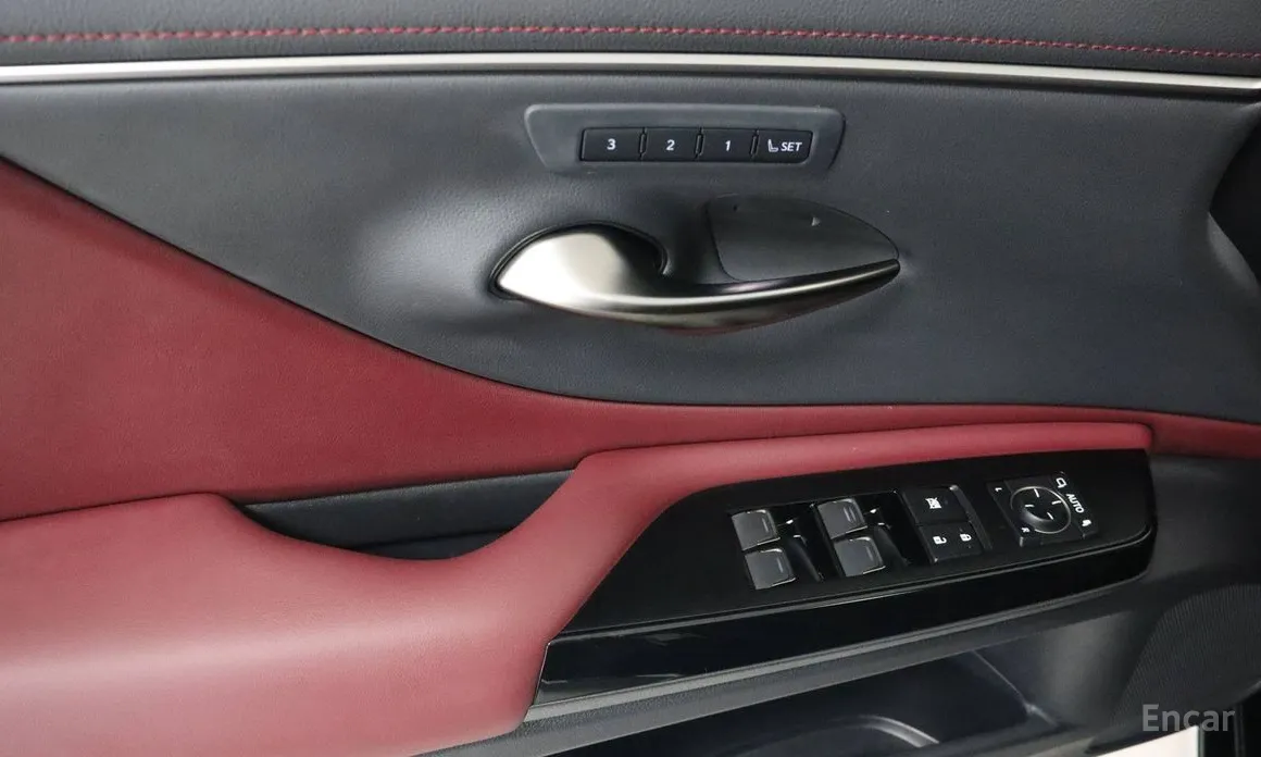 Lexus ES 2018 Luxury Plus