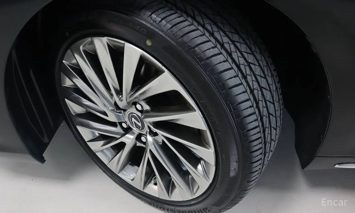 Lexus ES 2018 Luxury Plus