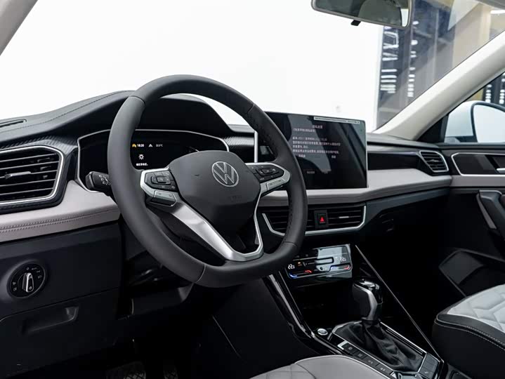 Volkswagen Tayron 2025 2025款 众享款 300TSI