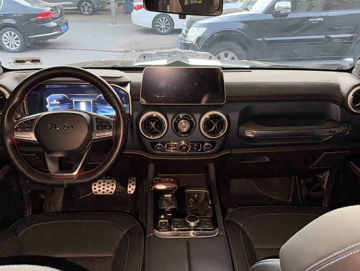 BAIC Beijing BJ40 2024 2024款 2.0T 城市猎人荣耀版