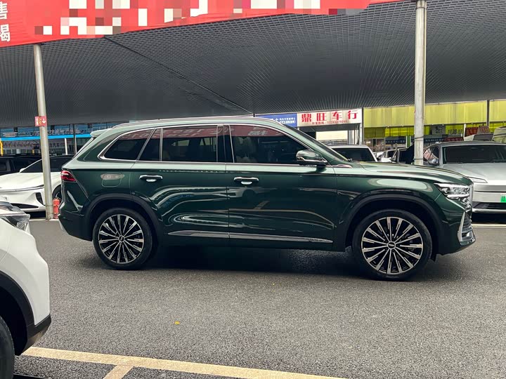 Geely Monjaro 2025 2025款 东方曜 2.0TD 自动四驱望月版