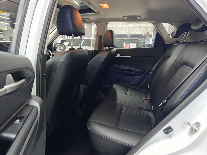 Kia Sonet 2024 2024款 1.5L 豪华智享版