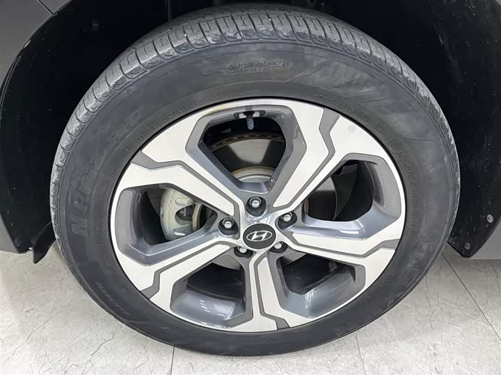 Hyundai Santa Fe 2020 2020款 380 TGDi 自动两驱GLS豪华版