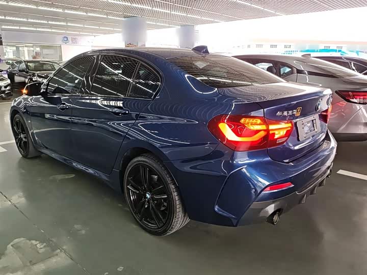 BMW 1 Series 2023 2023款 125i M运动曜夜版