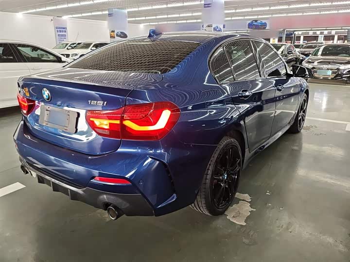 BMW 1 Series 2023 2023款 125i M运动曜夜版
