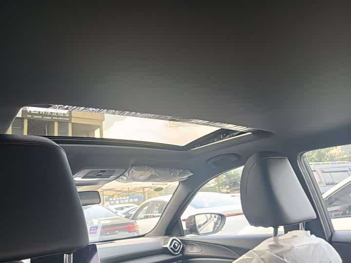 MG Motor 5 2025 2025款 180DVVT 全球豪华版