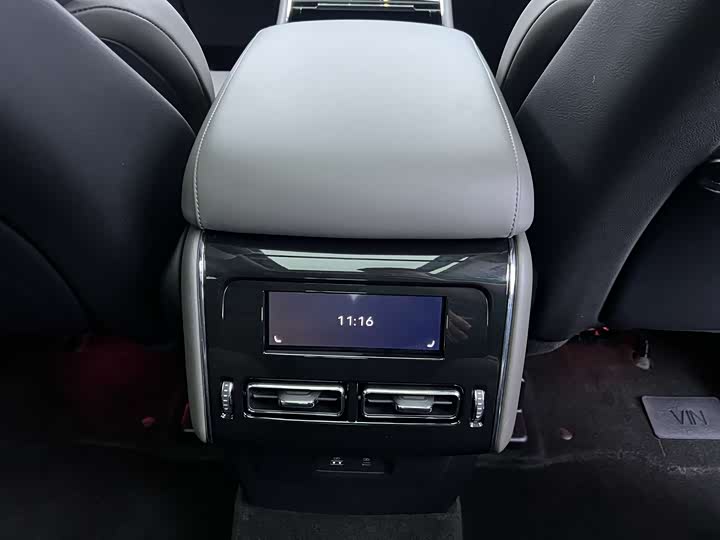 Lincoln Aviator 2024 2024款 3.0T V6 四驱奢雅版 六座