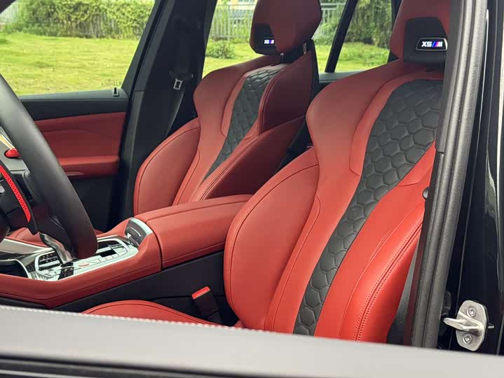 BMW X5 M 2023 2023款 X5 M 雷霆版