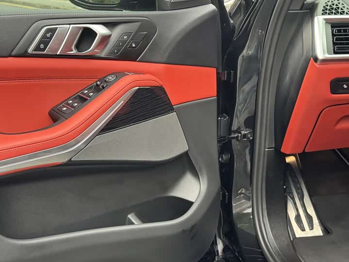 BMW X5 M 2023 2023款 X5 M 雷霆版