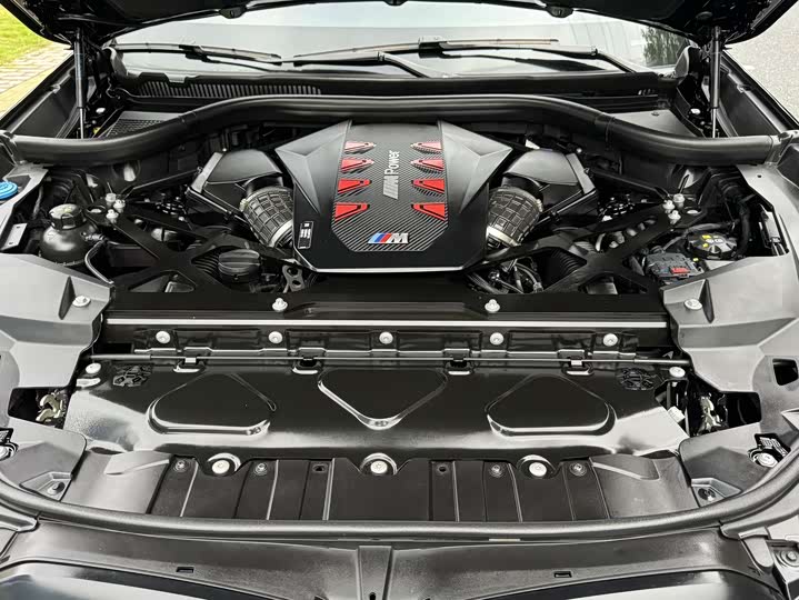 BMW X5 M 2023 2023款 X5 M 雷霆版