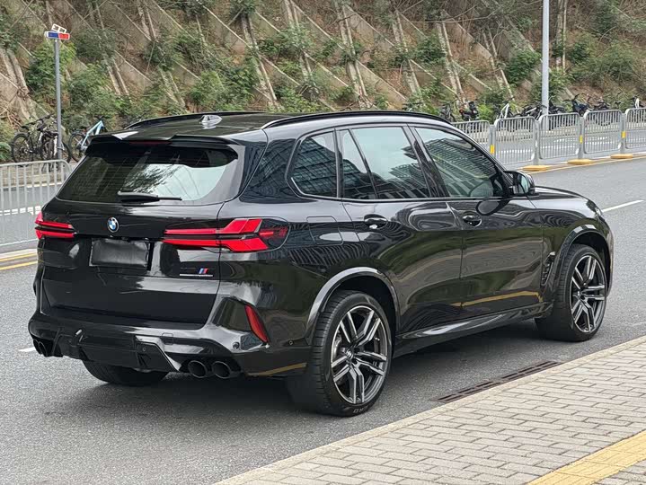 BMW X5 M 2023 2023款 X5 M 雷霆版