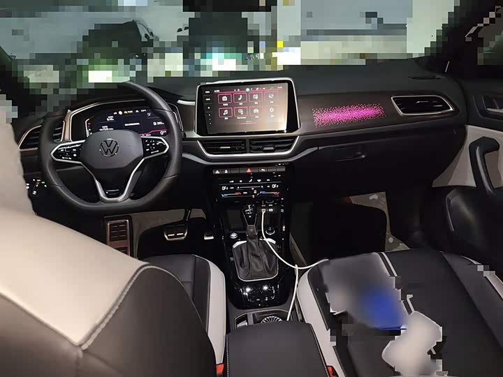 Volkswagen T-Roc 2024 2024款 300TSI DSG两驱辰光版