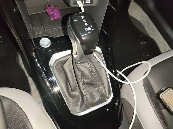 Volkswagen T-Roc 2024 2024款 300TSI DSG两驱辰光版